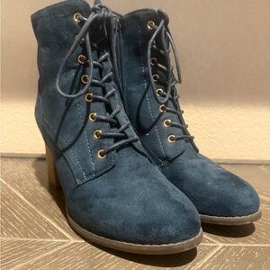 Faux Suede Lace Up Ankle Boots Block Heel Side Zip Blue Size 7.5